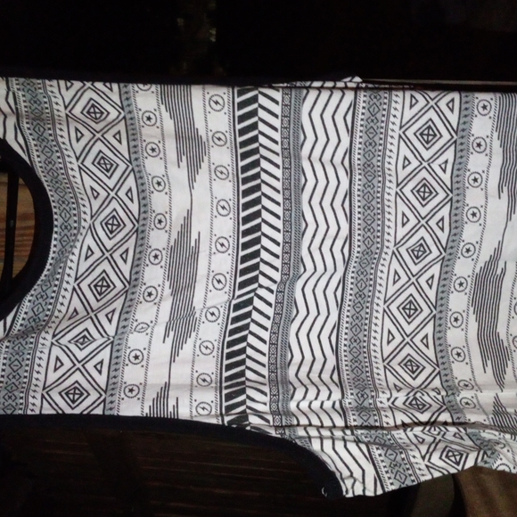 Tank top - Picture 4 of 5